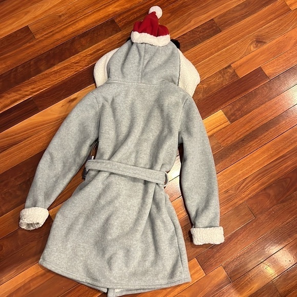 ⭐️ New Artisan NY Bear Hood Sherpa Robe Size Medium - Picture 7 of 10
